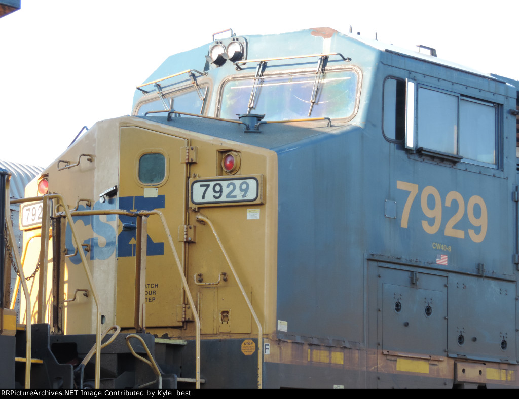 CSX 7929 cab 